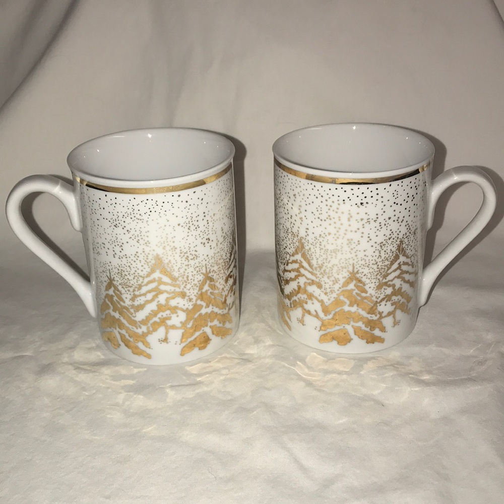 2 Dansk Porcelain Golden Pine Holiday Mugs with Metallic Gold EvergreenTrees